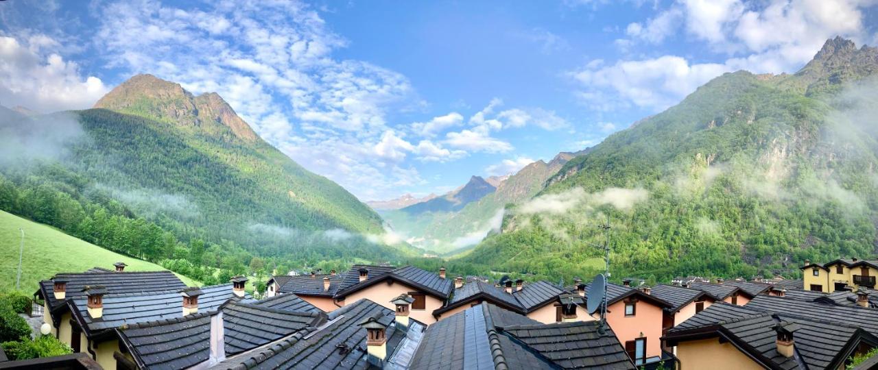 Finestra Sulle Alpi Orobie Valbondione Exterior foto